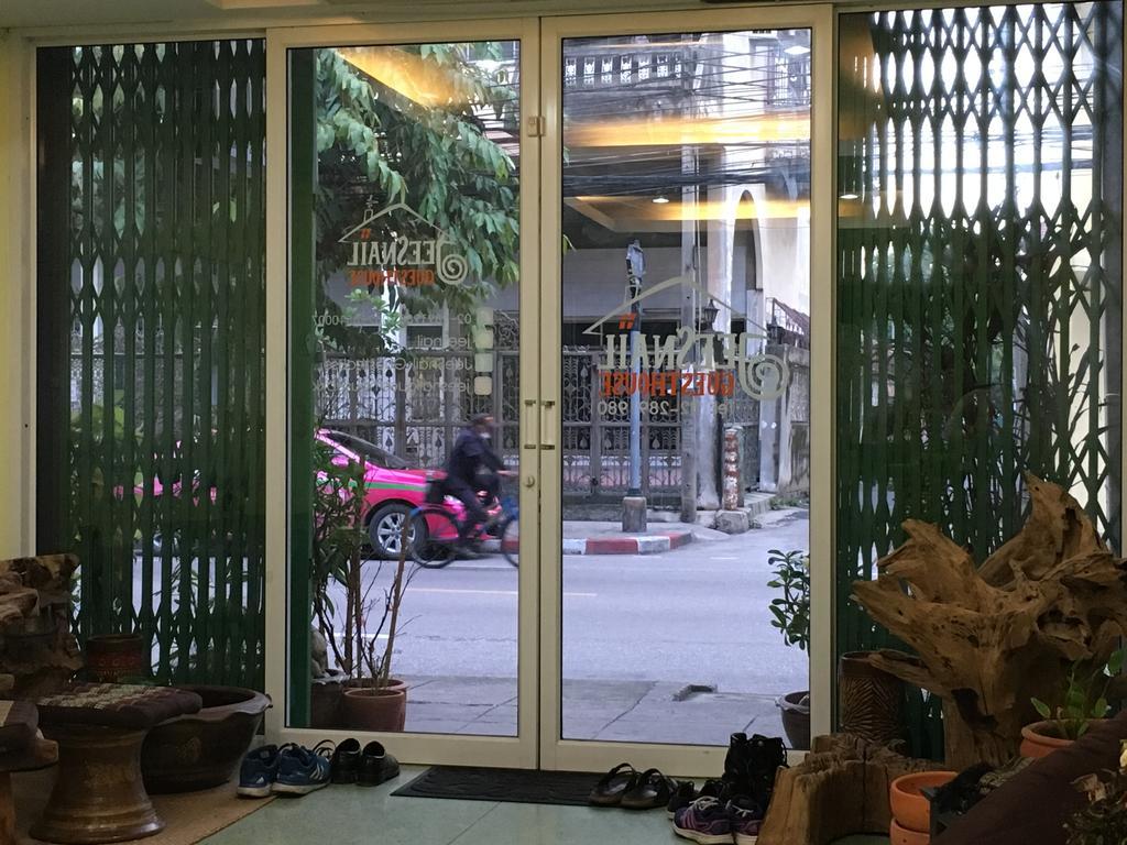 Jeesnail Guesthouse Bangkok Exterior foto